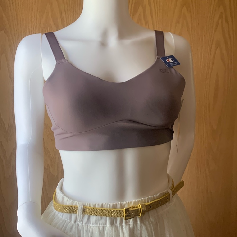 champion moisture wicking lavender lined no underwear back closure nwt